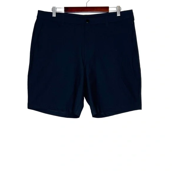 Lululemon Shorts Mens Commission Classic-Fit Short 9" - Picture 2 of 8